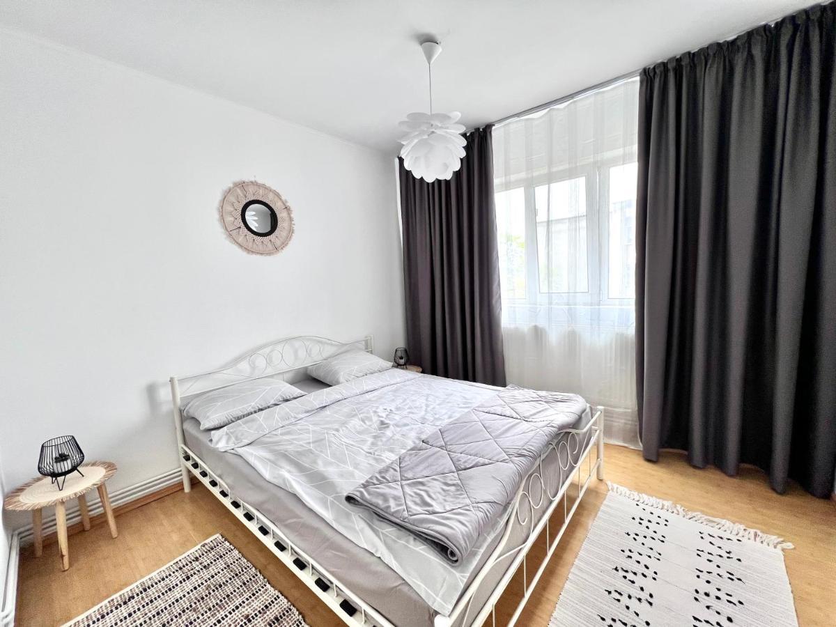 Cozy Apartment Turnu Magurele Luaran gambar